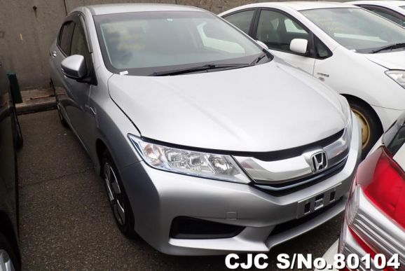 2017 Honda / Grace Hybrid Stock No. 80104